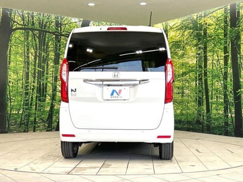 N BOX