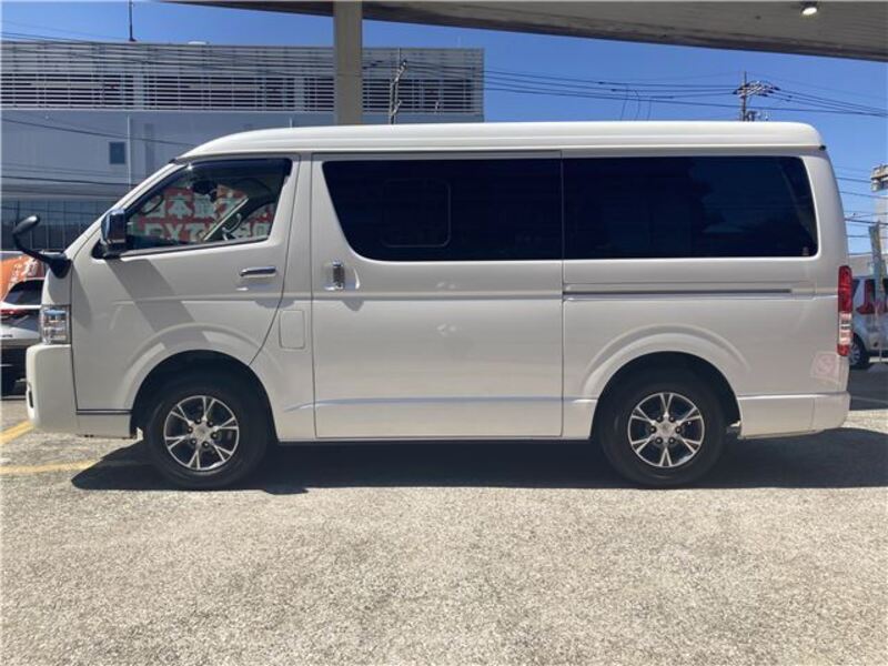 HIACE