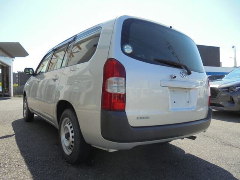 SUCCEED VAN