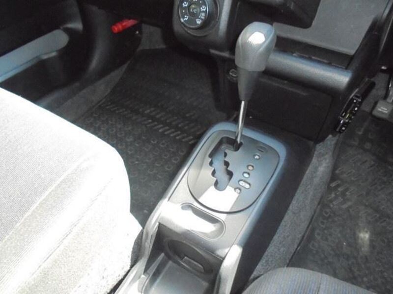 SUCCEED VAN