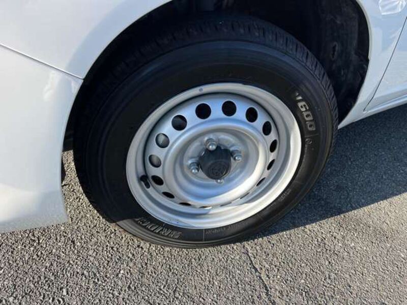SUCCEED VAN