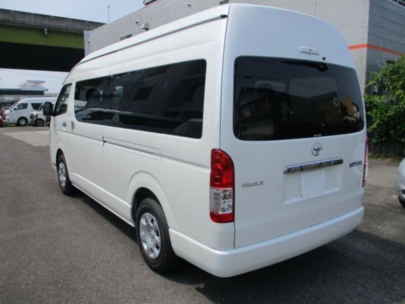 HIACE