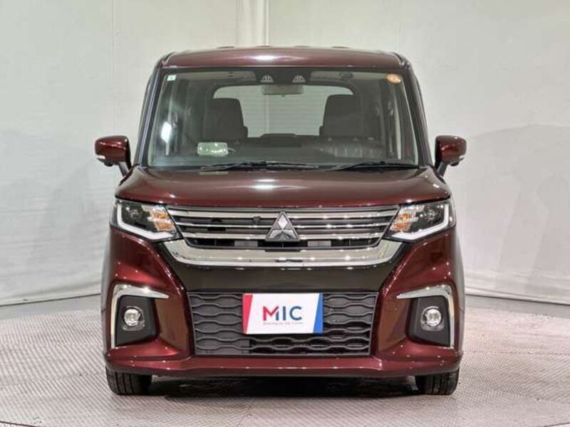 DELICA D2
