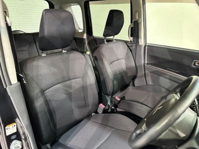 DELICA D2