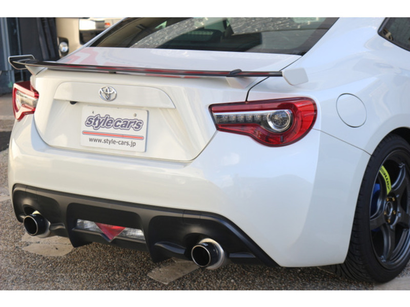 86