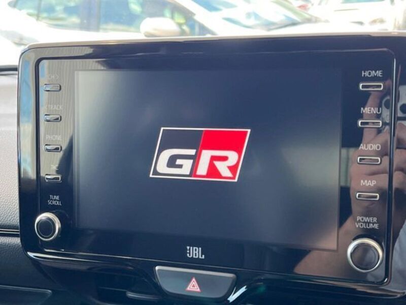 GR YARIS