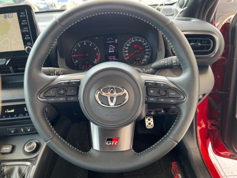 GR YARIS