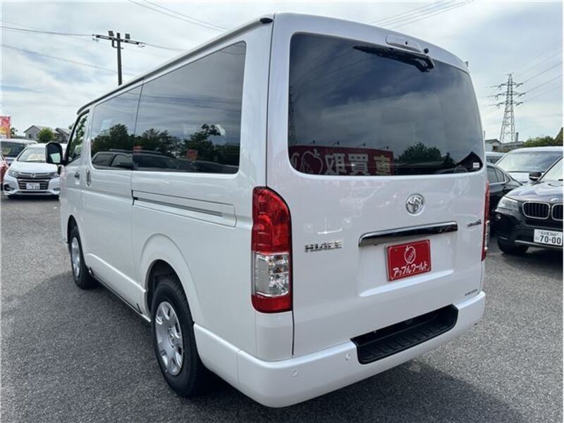 HIACE