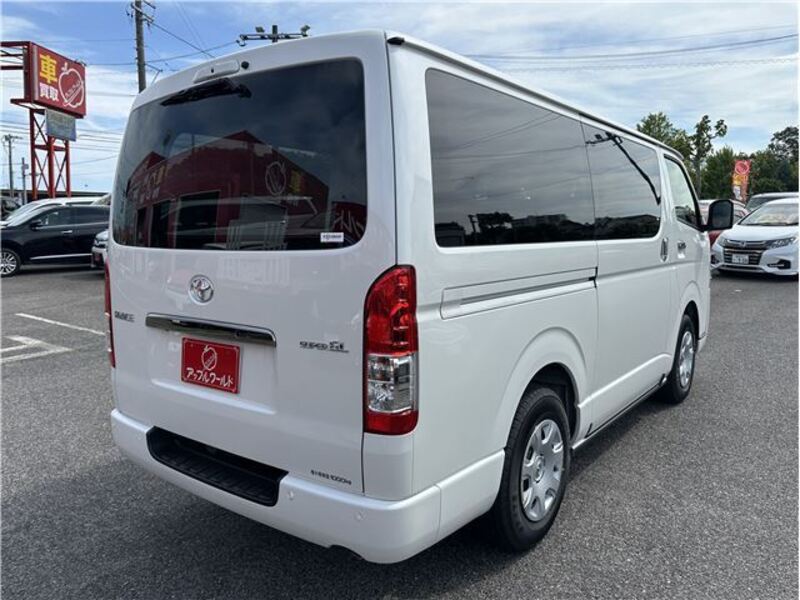 HIACE
