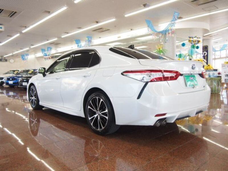CAMRY
