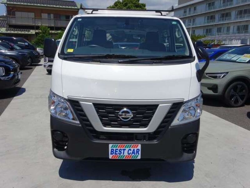 NV350 CARAVAN