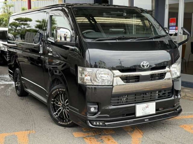 HIACE VAN