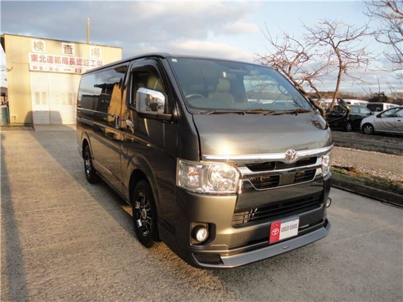 HIACE VAN