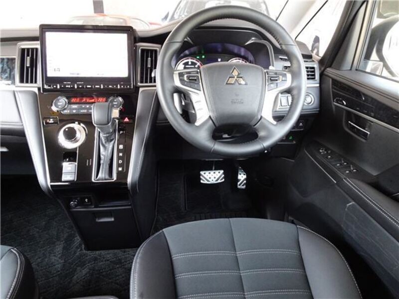 DELICA D5