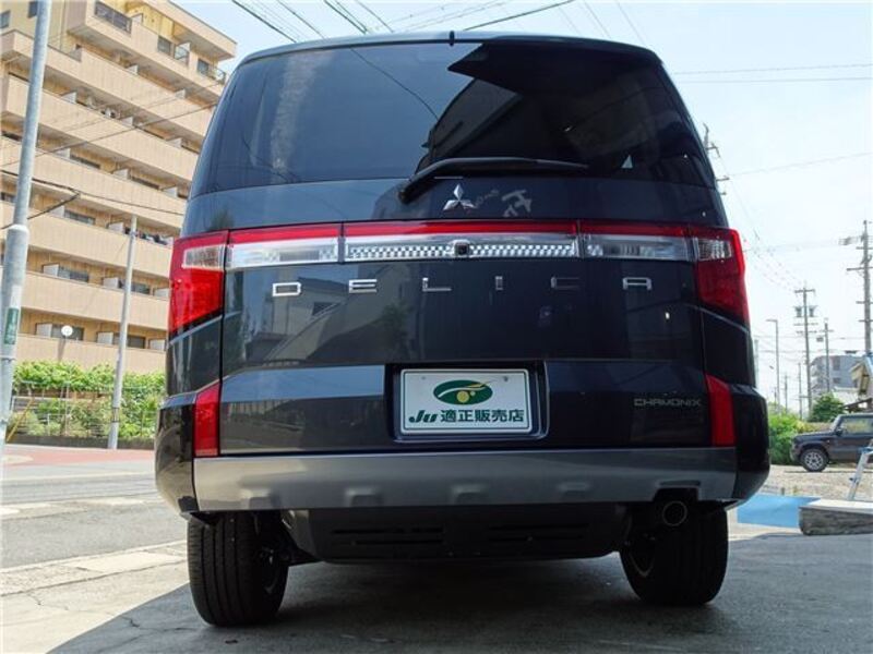 DELICA D5