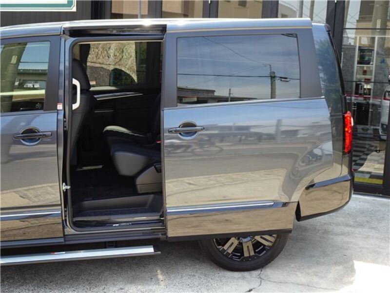 DELICA D5
