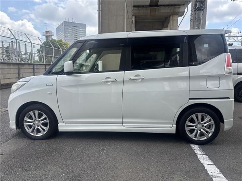 DELICA D2