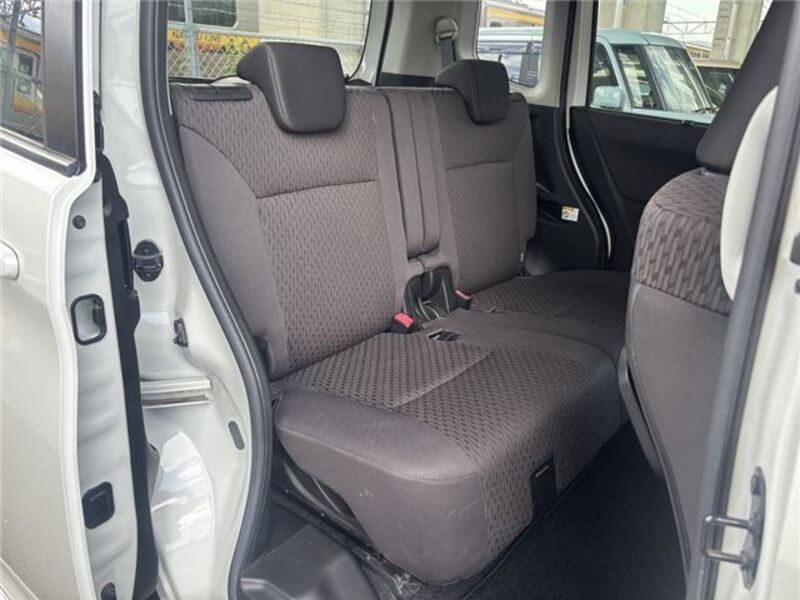 DELICA D2