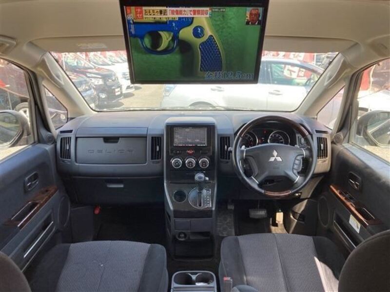 DELICA D5