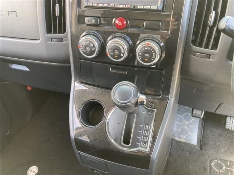 DELICA D5