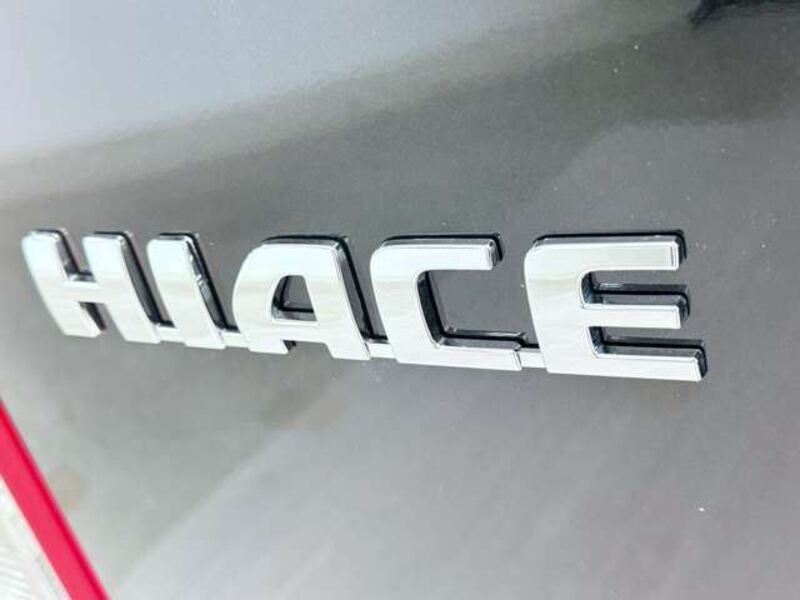HIACE VAN