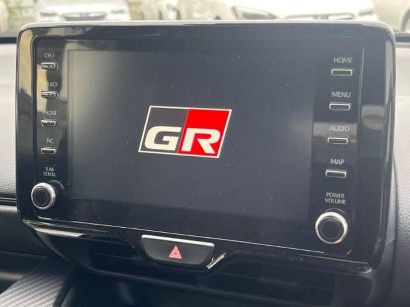 GR YARIS