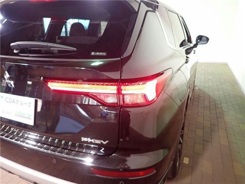 OUTLANDER PHEV
