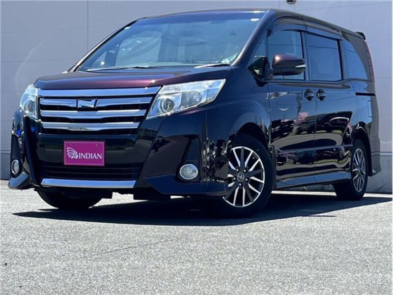 TOYOTA NOAH