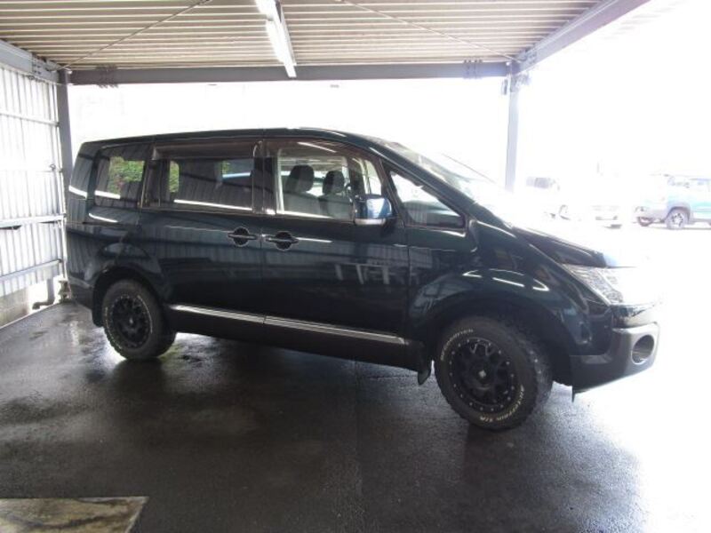 DELICA D5