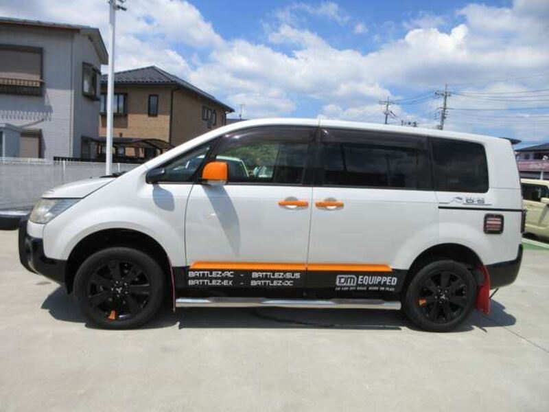 DELICA D5