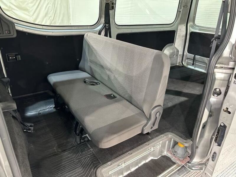 NV350 CARAVAN