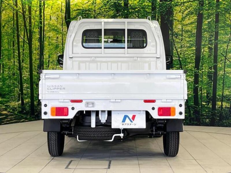 CLIPPER TRUCK