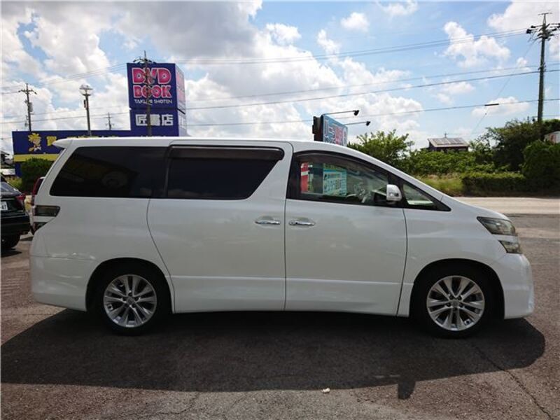 VELLFIRE