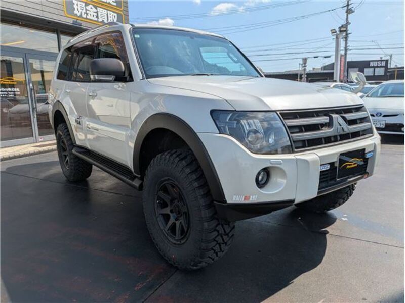 PAJERO