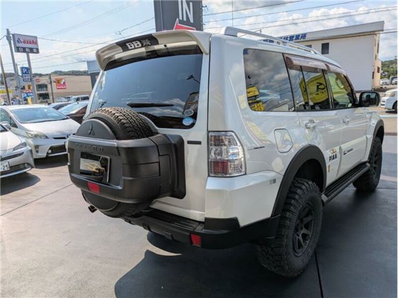 PAJERO