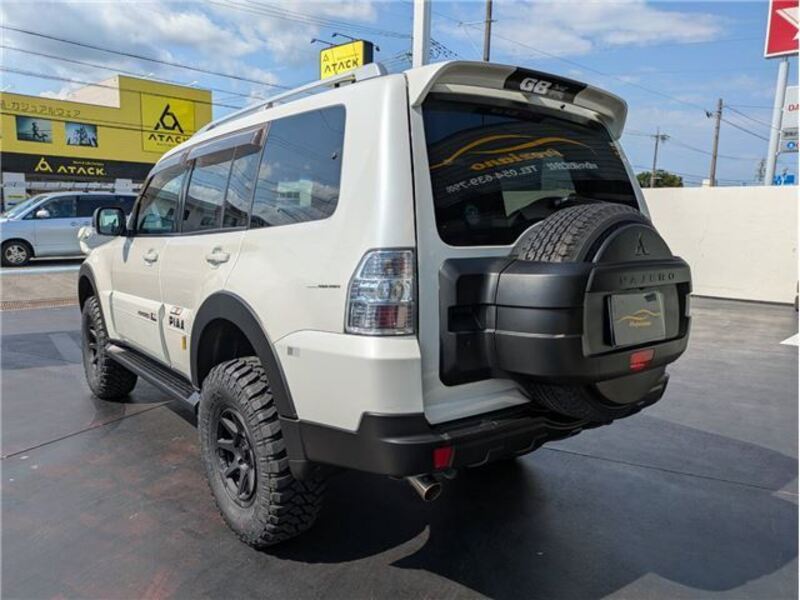 PAJERO