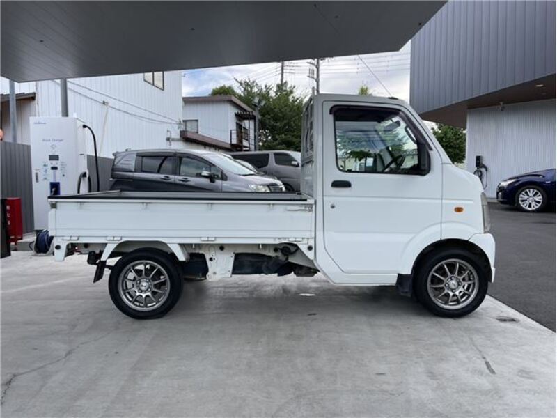 CARRY TRUCK