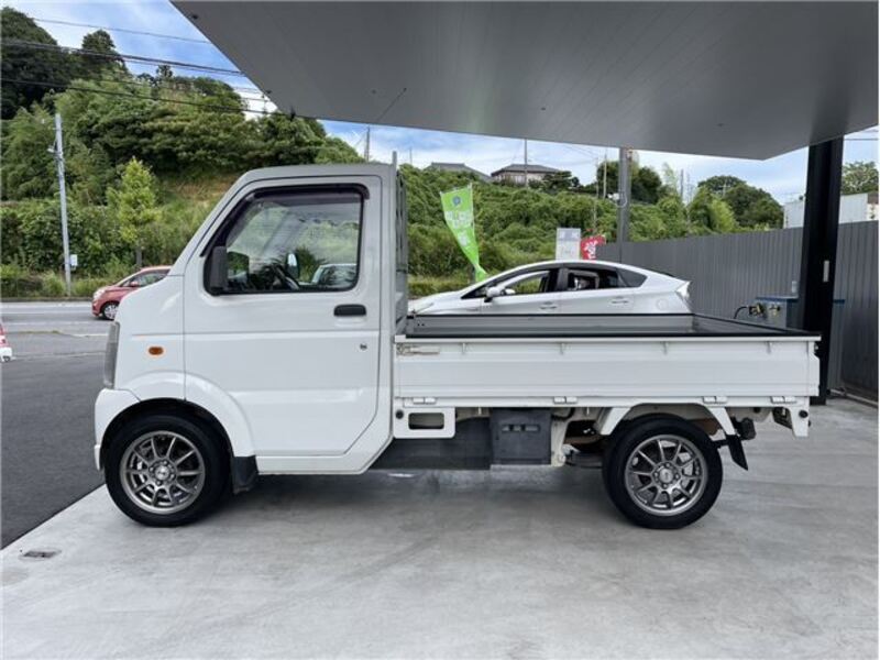 CARRY TRUCK