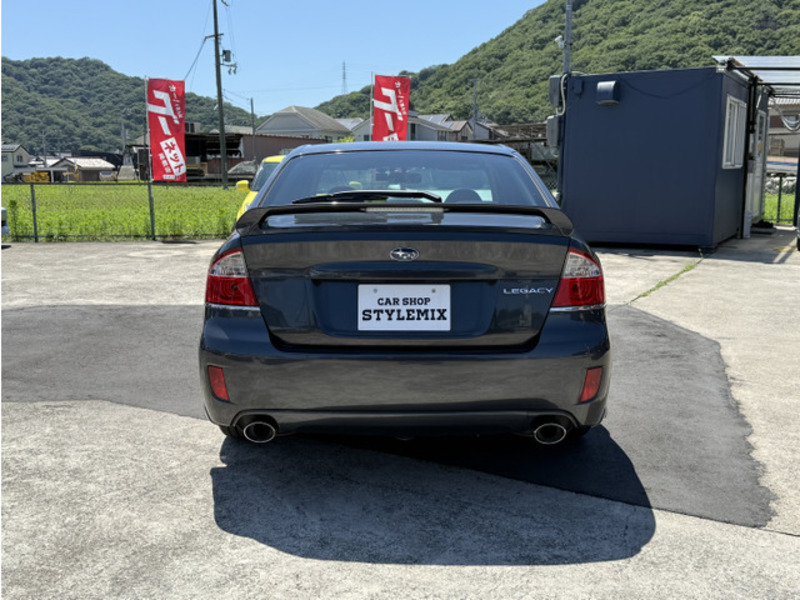LEGACY B4
