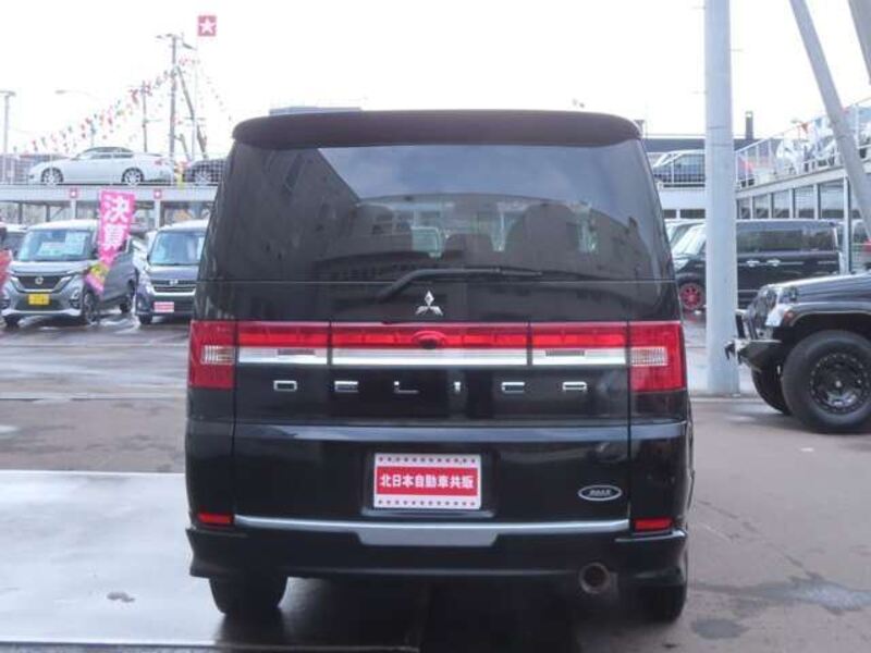 DELICA D5