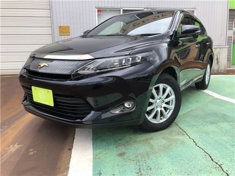TOYOTA HARRIER