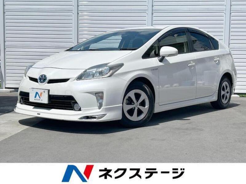 TOYOTA PRIUS