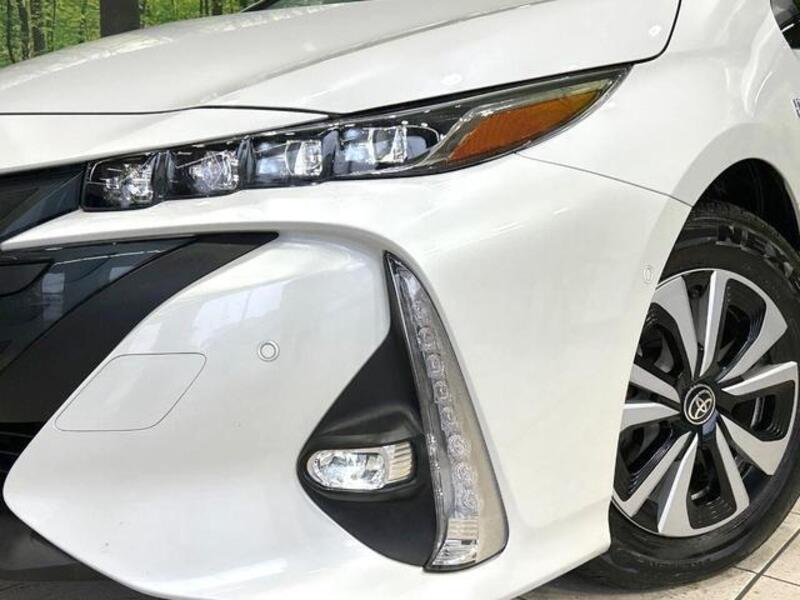 PRIUS PHV