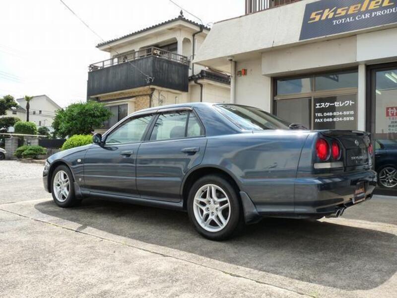 SKYLINE