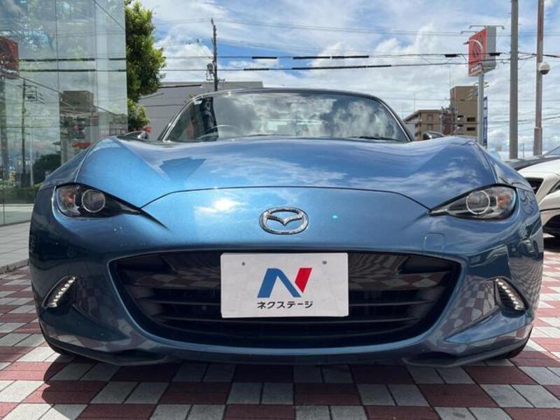 ROADSTER