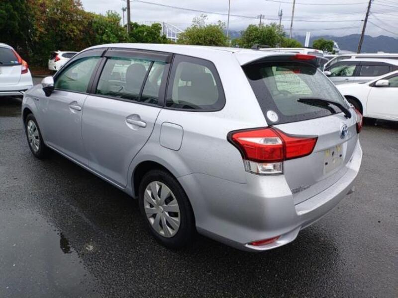 COROLLA FIELDER