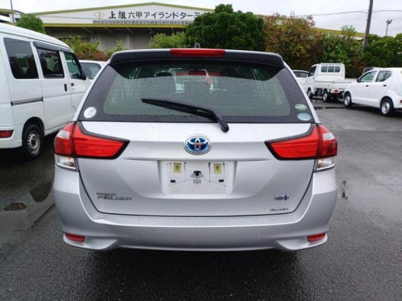 COROLLA FIELDER