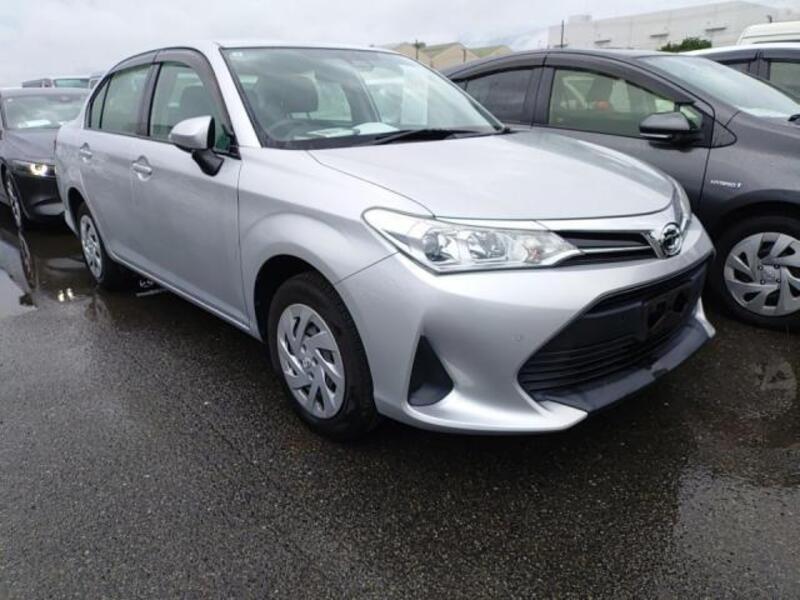 COROLLA AXIO