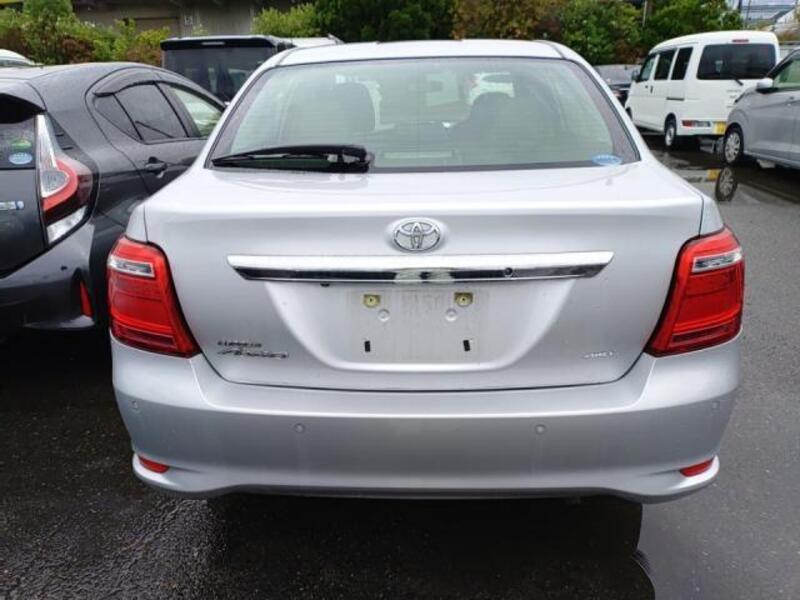 COROLLA AXIO