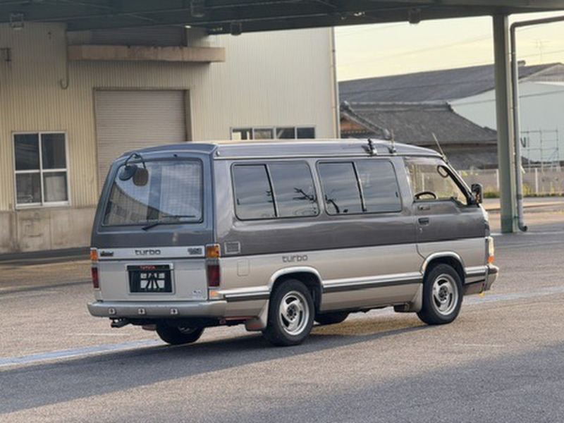 HIACE